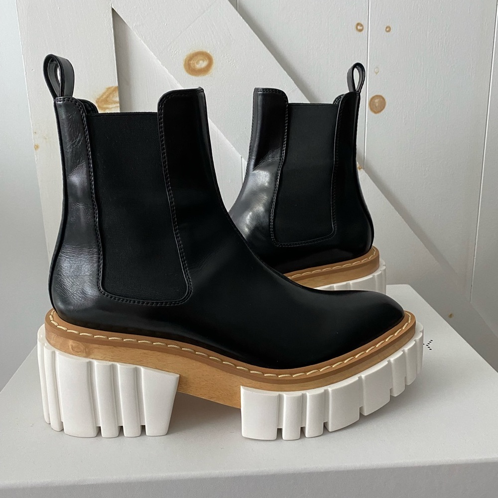 Stella McCartney Black Emilie Chelsea Boots